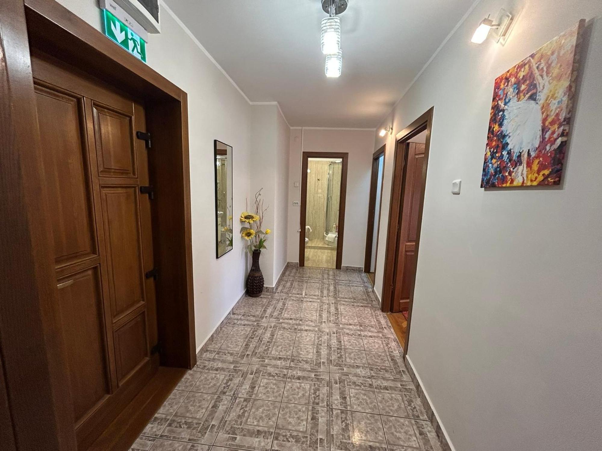 Apart. Premium Ultracentral, 3 Camere Loc Parcare. Ploiesti Bagian luar foto